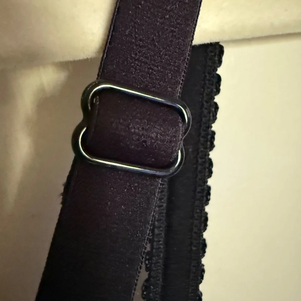 Gilligan & O'Malley Black Sheer Bustier Bra Size 36C‎